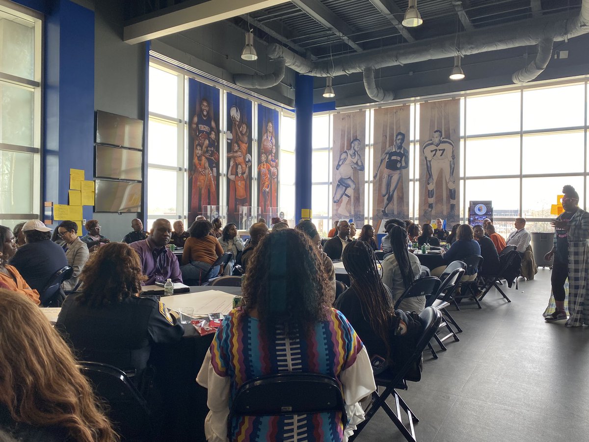 Thank you Dr. Spencer and Virginia State University for hosting a great day of collaboration. Community stakeholders, VSU students and regional law enforcement engaged meaningful dialogue are better because of it. <a href="/PBurgPolice/">Petersburg Police</a> <a href="/HopewellPolice/">Hopewell VA Police</a> <a href="/HenricoPolice/">Henrico Police</a> <a href="/RichmondPolice/">Richmond Police</a>