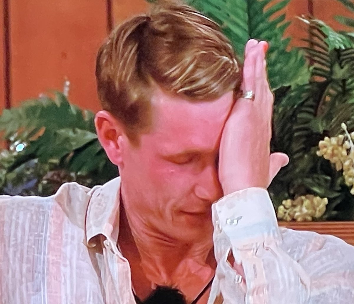 desnuif's tweet photo. Him admitting it was the first night too #loveisland https://t.co/2zwSq8ABor