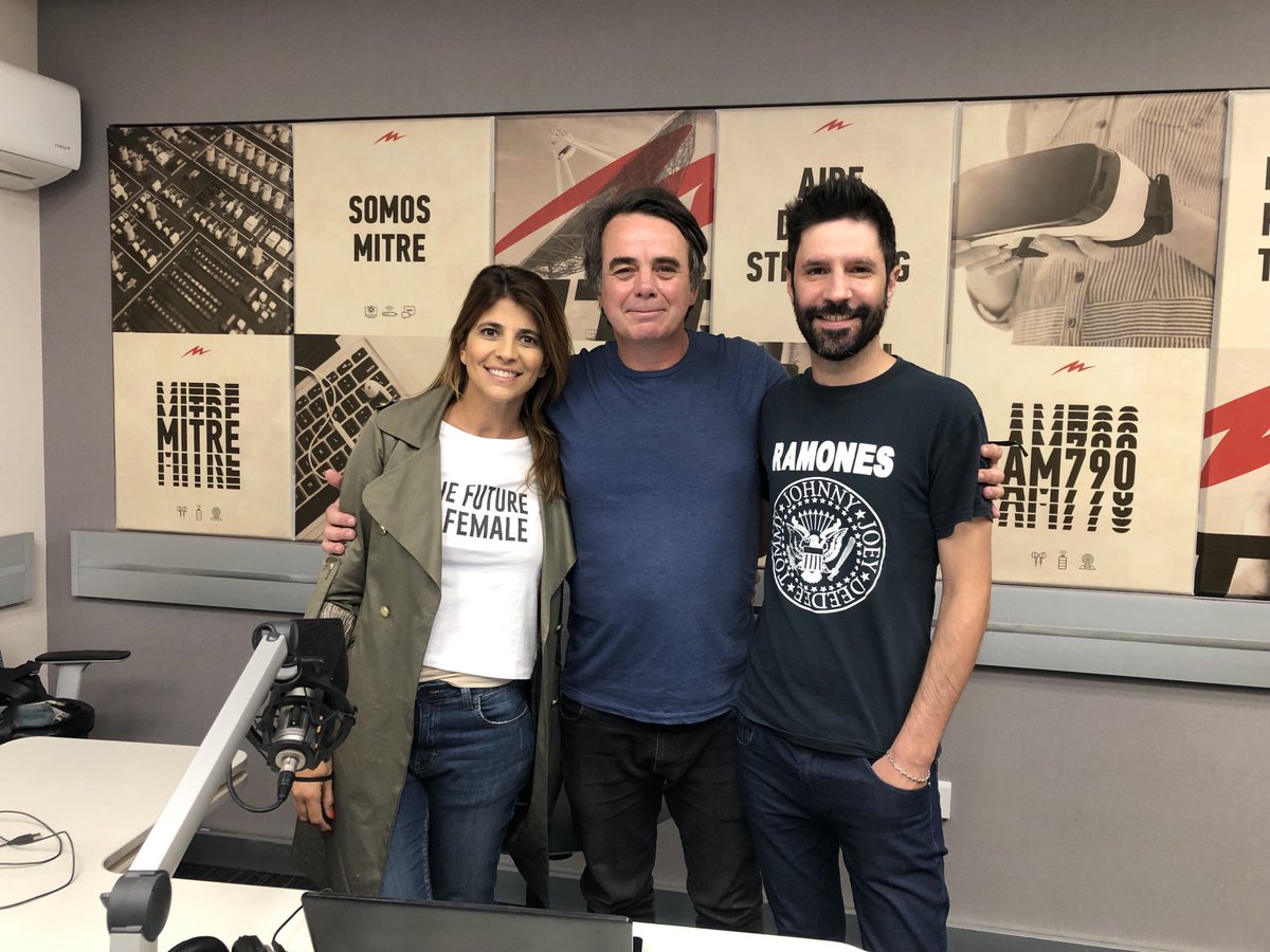 Estamos “Volviendo a casa” con ⁦<a href="/eltatoyoung/">Tato Young</a>⁩ ⁦<a href="/EleonoraCole/">Eleonora Cole</a>⁩ ⁦<a href="/GuidoMtz/">Guido Martínez</a>⁩