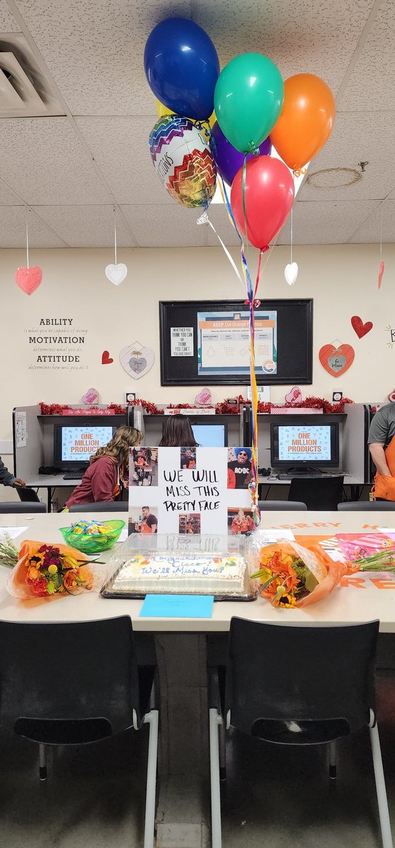 Angela Foster tweet media