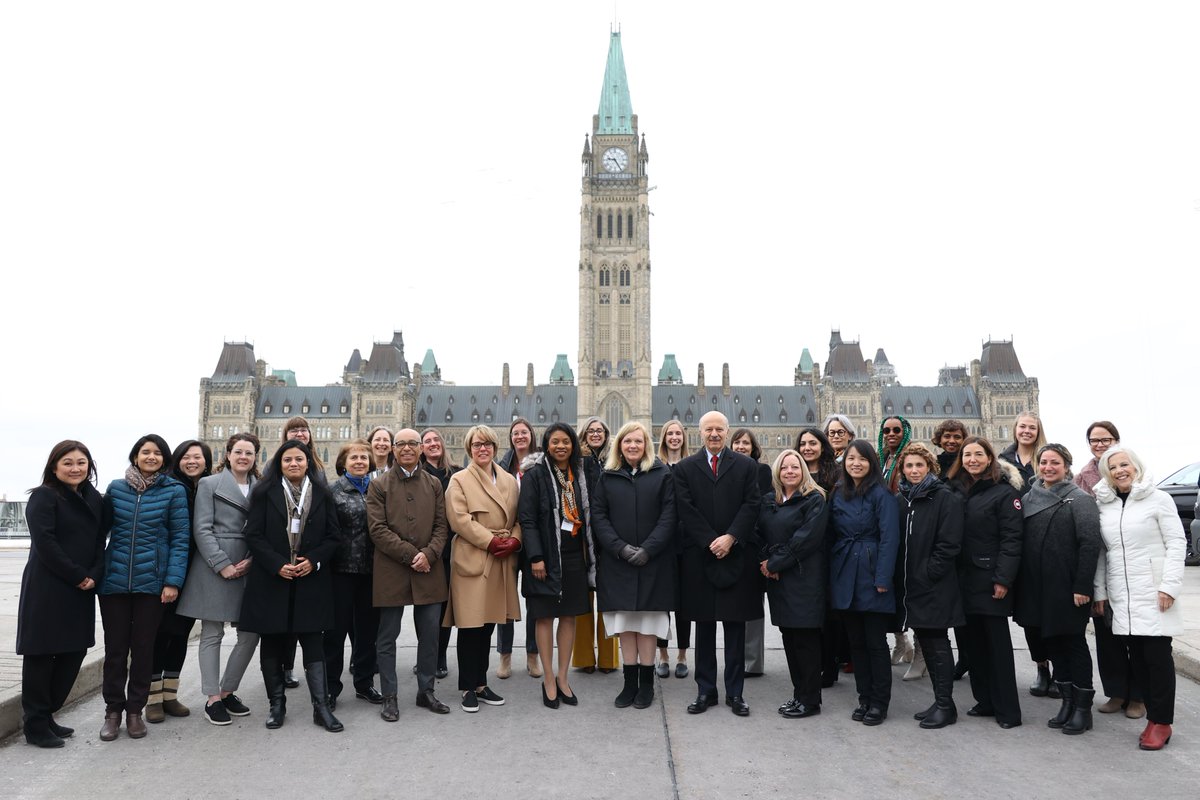 StemCellNetwork's tweet photo. That’s a wrap on the #WomeninRM event! Over 20 women #stemcell &amp; #regenmed researchers and trainees gathered over the last two days to connect with Parliamentarians on the Hill. SCN #researchers had the opportunity to showcase their vital work in the #regenerativemedicine sector. https://t.co/akjqqxnNj0