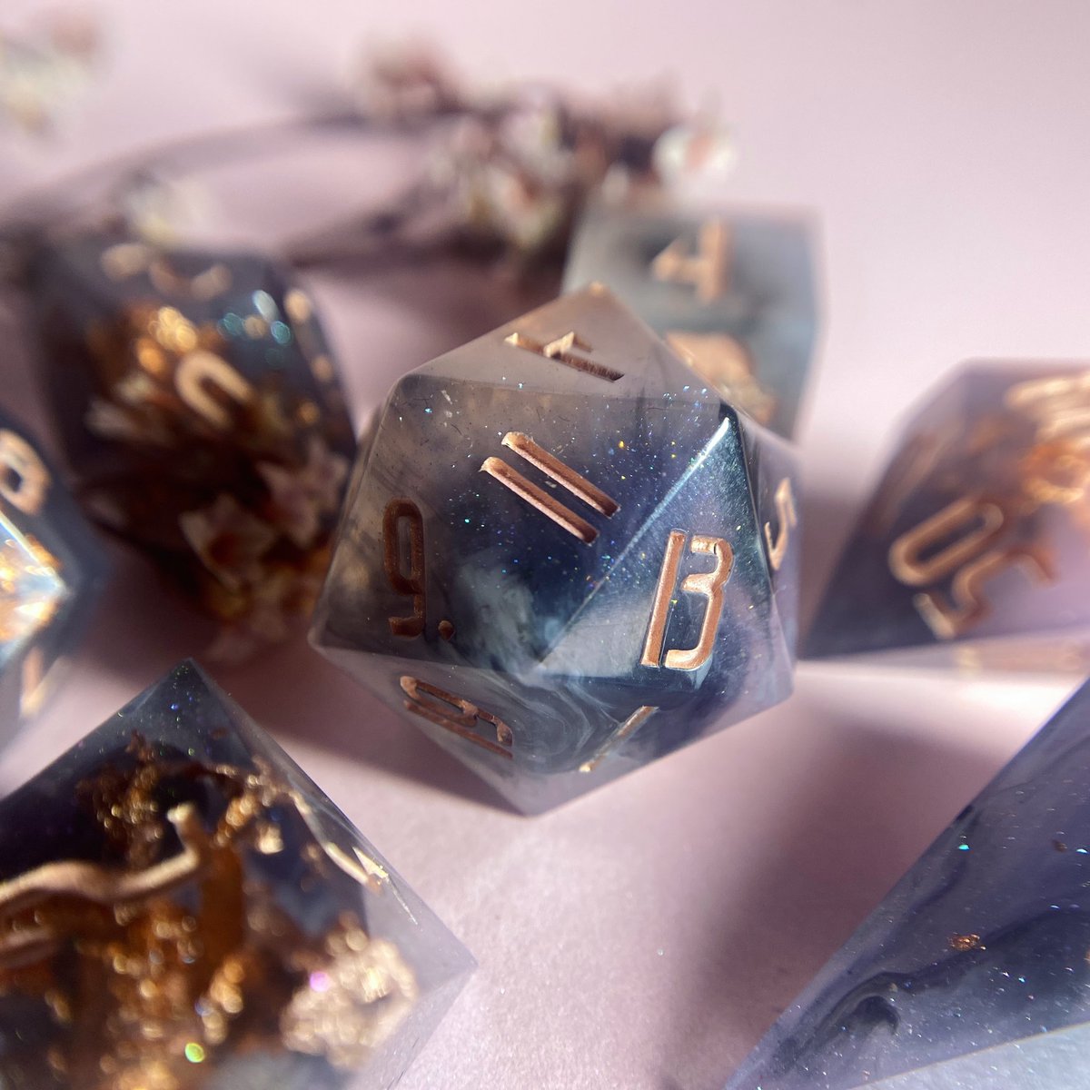 I’m in love this #dice set.