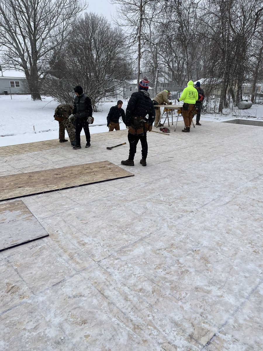 Snow or shine today <a href="/Habitat_org/">Habitat for Humanity</a> house in Cedar Falls today! Subfloor installed and weather proofed for a weekend