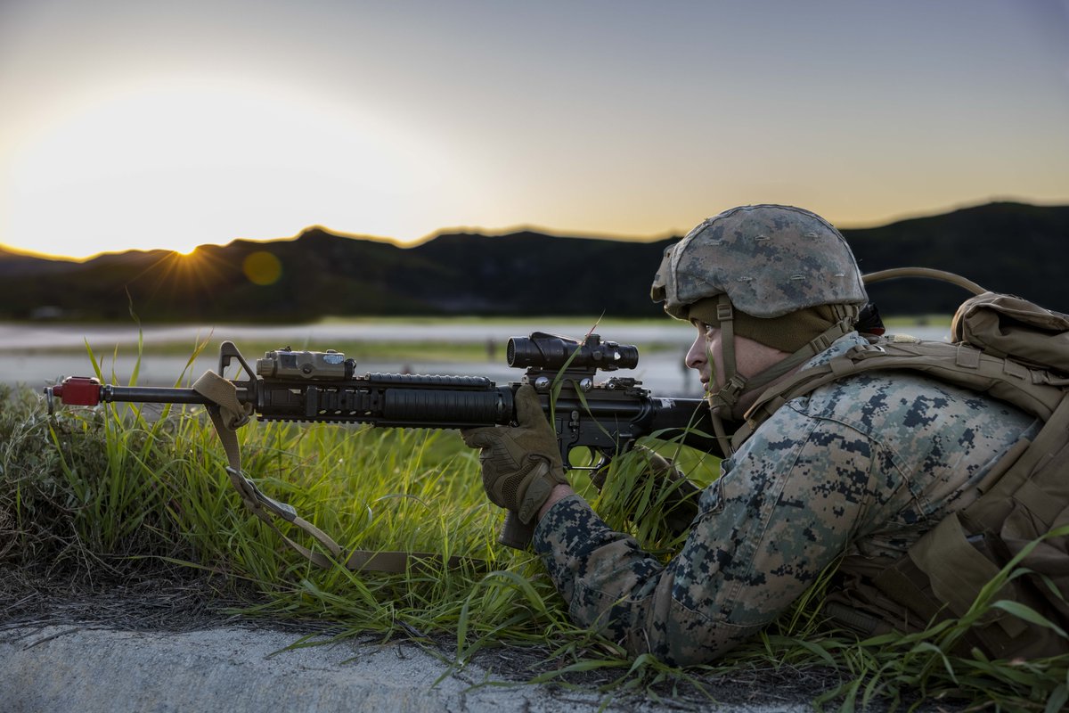 3rdmaw's tweet photo. #Marines with #MWSS373 conducted an #AGS #Leadership Course to perfect the six activities of AGS: forward arming and refueling, airbase ground defense, airfield damage repair, aircraft salvage and recovery, base recovery after attack, and airfield operations. 
@USMC @1stMEF https://t.co/hbtOV8Tln1