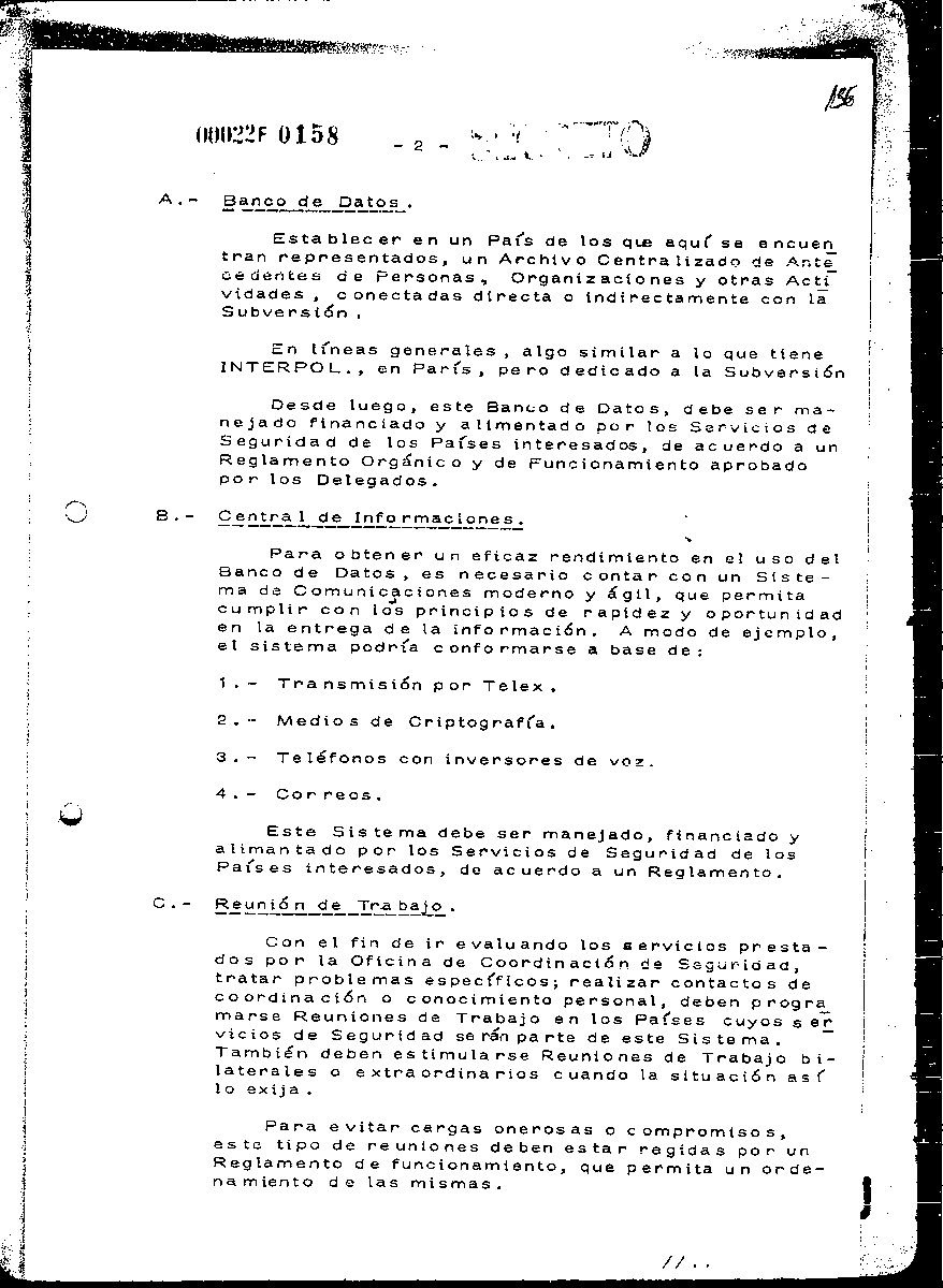 pablozeguel's tweet photo. El 29/10/1975 la DINA convocó a diversos países  a conformar una central de información continental,  más conocida como el "Plan Cóndor". No lo creo EE.UU., pero lo instigó, fue un producto con el sello de la Guerra Fría Interamerincana y de origen chileno. Dejo algunas págs. https://t.co/w4IFEp9qCK