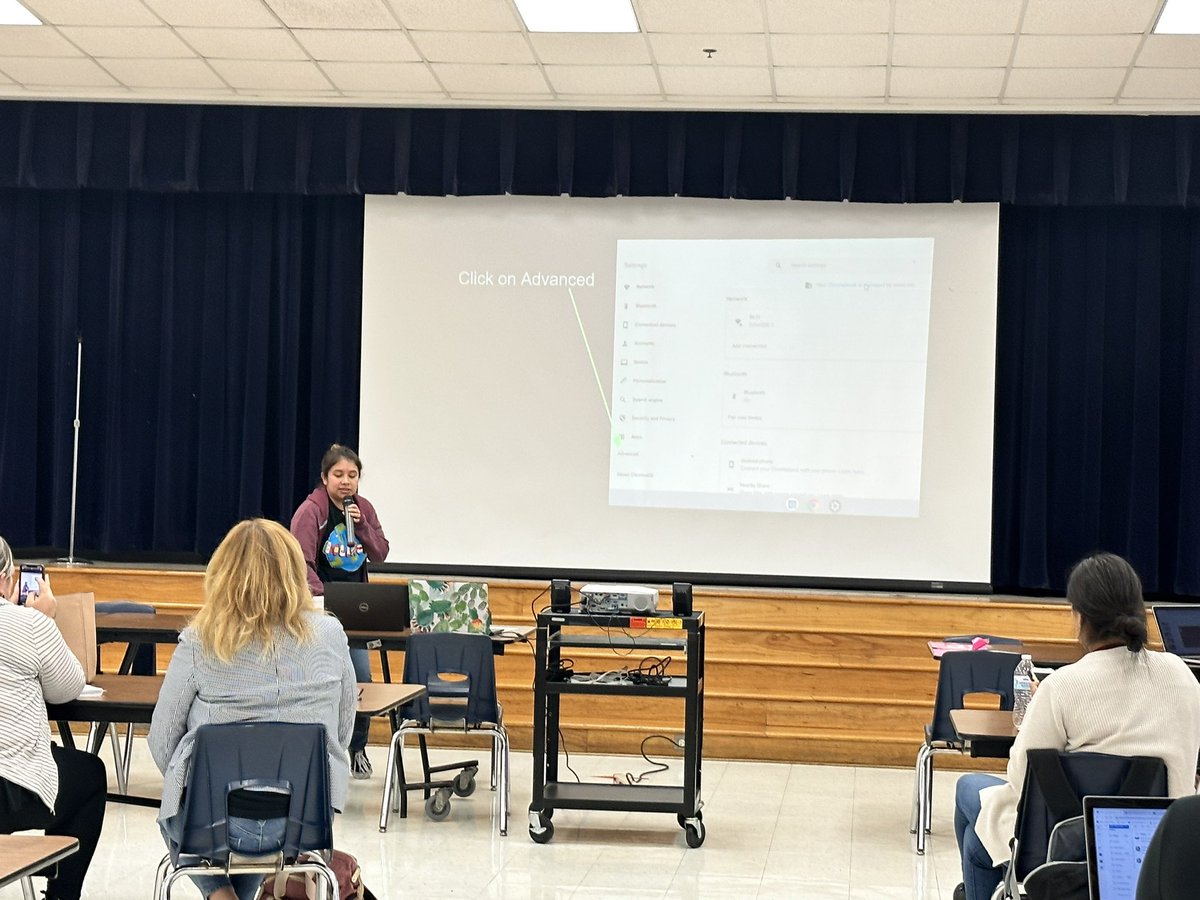 What a great Dual Lead teacher meeting we had <a href="/SAISDHerff/">Herff Elementary, SAISD</a>. We had Ms. Perez from Collins Garden Elementary collaborating with us. #teamworkmakesthedreamwork. <a href="/SAISDBilingual/">Dual Language , ESL & Migrant, SAISD</a>