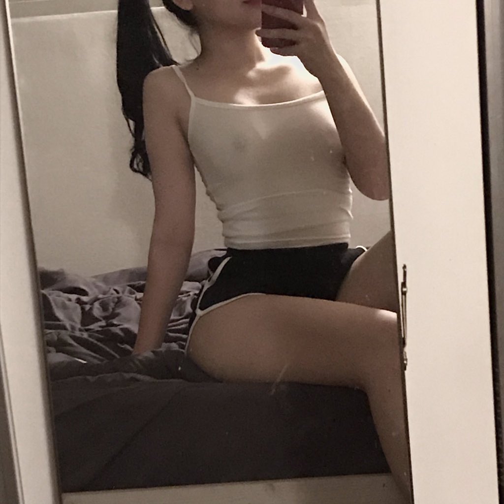 섹스하고싶당 #일탈  #섹트 하트누른사람한테 ㅈㅇ영상 줘야지~