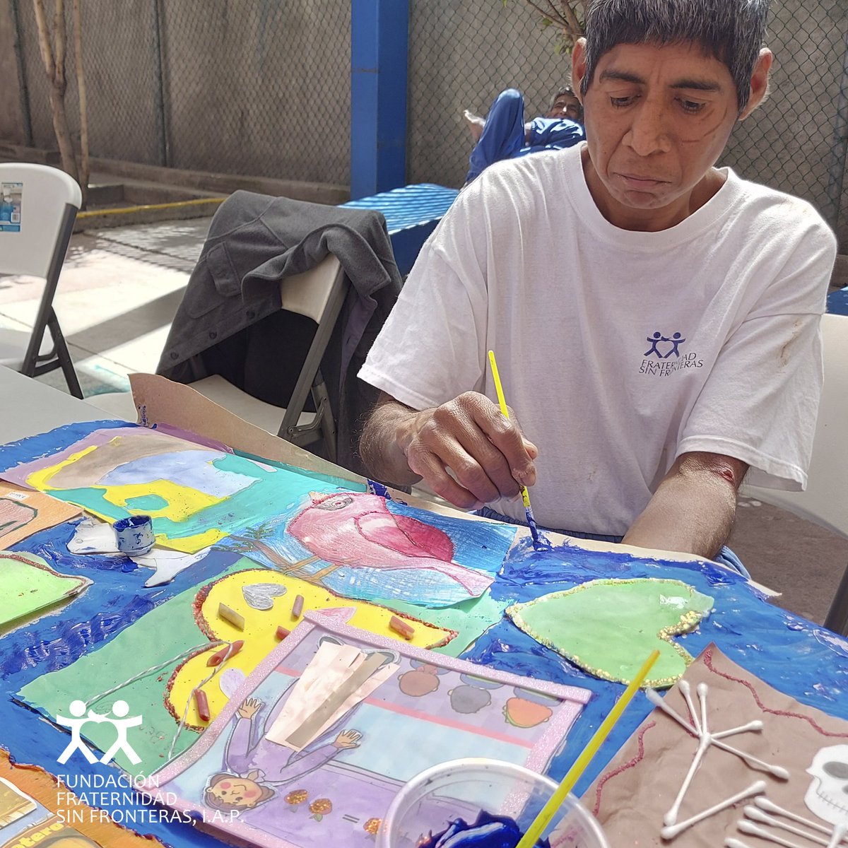 FundacionFSF's tweet image. Gracias al apoyo que Bazar Arte Matilda nos proporciona, los beneficiarios pueden realizar diversas actividades como dibujar y pintar, lo que les permite mantener su mente activa y potenciar las habilidades psicosociales. ¡Gracias Bazar Arte Matilda!
#FFsF #PcDI #Artematilda