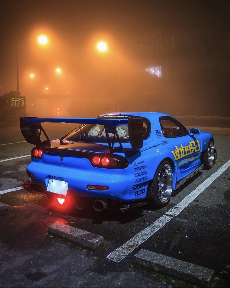 dailydriversinc's tweet photo. Midnight drive https://t.co/E7wQPE0Y1J