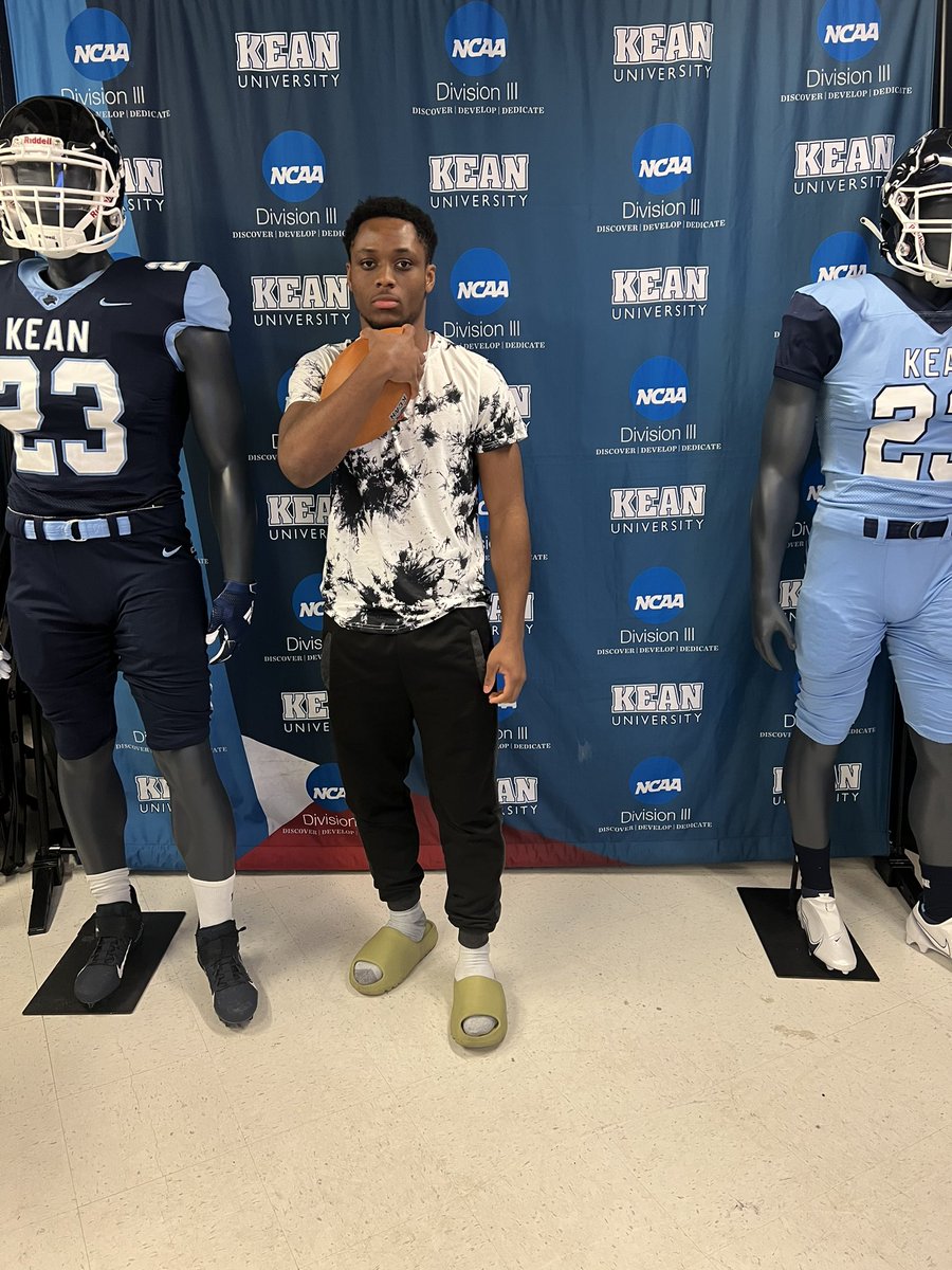Julian Jones tweet media