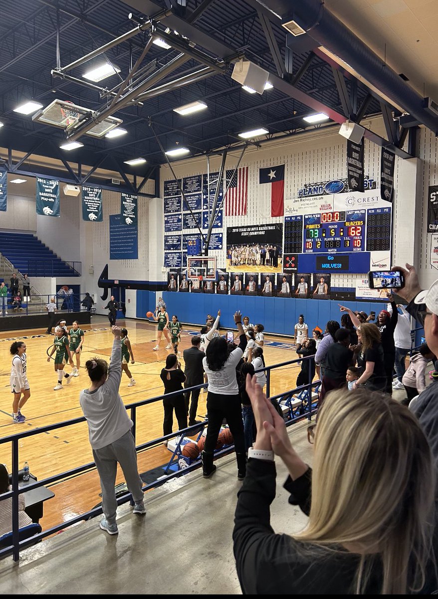 Did someone say ROUND THREEEEEE?!!!!!!!! 👌🏽 Let’s gooooooooo! So proud of OUR girls! #FAMILY 🏀🏀🏀🏀💚💚💚💚💚