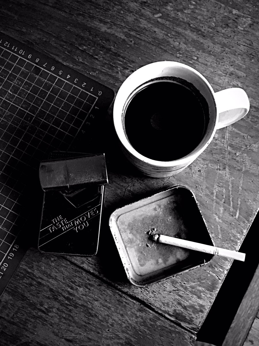 GM GD 
☕️🚬☮️