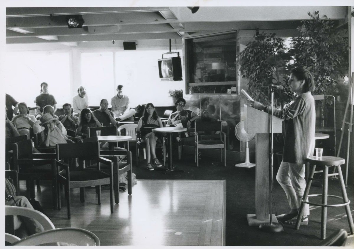 Community of Writers tweet media