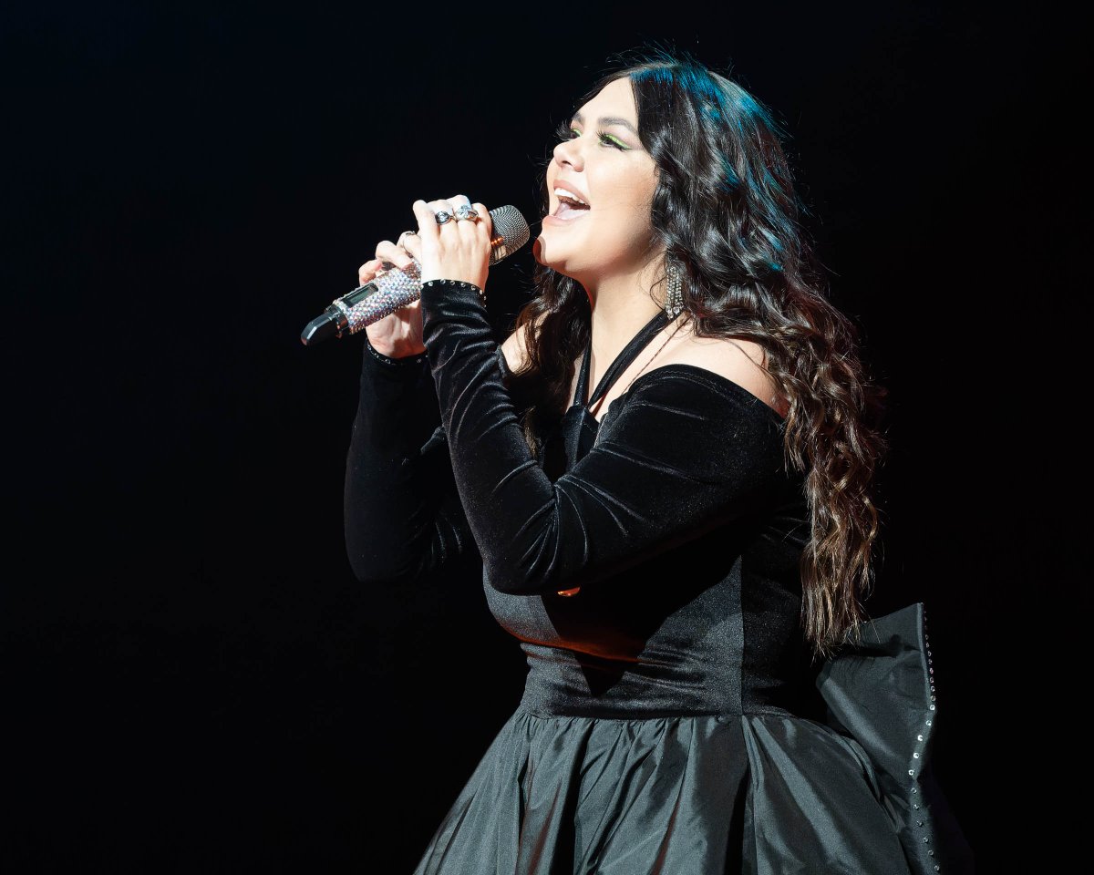 RosemontTheatre's tweet photo. Just got back from the sold-out Yurida show at Rosemont Theatre! The energy was electric and the photos speak for themselves! 🔥🎶 #Yurida #RosemontTheatre #LiveMusic https://t.co/bzahjOFrqd