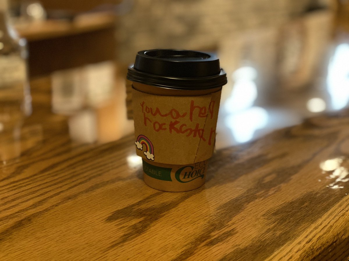 Nojopar's tweet photo. You know what #eastwoodlovesyou ?  I totally am! https://t.co/KPiCBrKhMB
