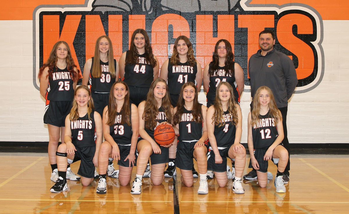 debbieiayers's tweet photo. The #OtsegoKnights 7th girls grade basketball won their NBC tournament game vs Woodmore.  They advance to the championship. @OJHS_Principal @Otsego_Supt #oneheartbeat https://t.co/5a0qvuURTb