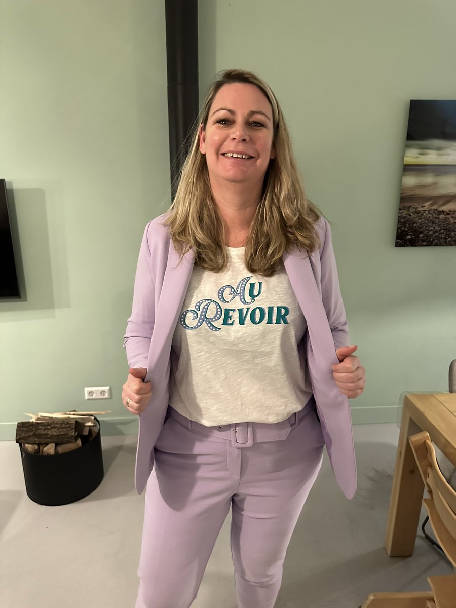 ColetteHolter tweet media