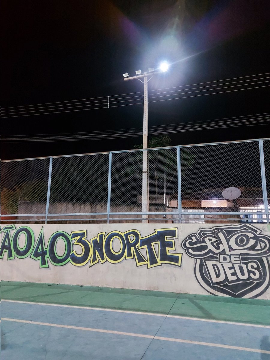 cassiovteles's tweet photo. Hj retornei a ligação pq não resolveram. Me indicaram a Ester que muito muito atenciosamente disse que ia reforçar o pedido e que a equipe de iluminação estaria inclusive na região norte hoje. https://t.co/y5kFOWgZaW