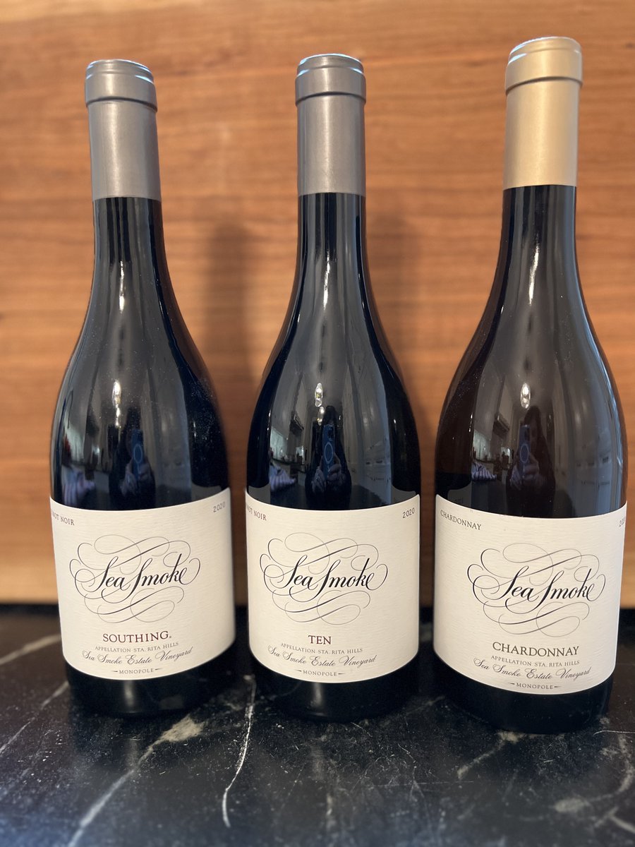 peggykusinski's tweet photo. Seeking all #winelovers have you checked out the hard to get collectible wines in #GirlsintheGame auction? Verticals of #SeaSmoke, #PeterMichael & #Handwritten, a #QuilcedaCreek magnum & wine tour at #PalmazVineyards & more ... all for a GREAT Charity! https://t.co/3ogbg9YZi6 https://t.co/5U8vxXoSzs