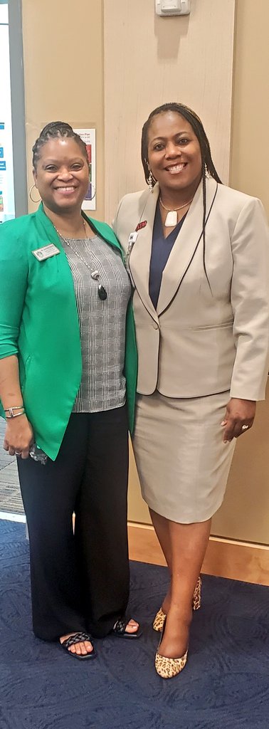 CynthiaMcCray19's tweet photo. I love it when a prospective teacher says, "I graduated from Henry Co Schools &amp; I'd love to come back to work there!"Yesss! I enjoyed meeting seniors and recruiting for HCS at my Alma Mater @AlbanyStateUniv #TeachersRock #RecruitTORetain @SpicerAmy @stormer_jessica @MASuddeth https://t.co/GFV0BkF2Ky