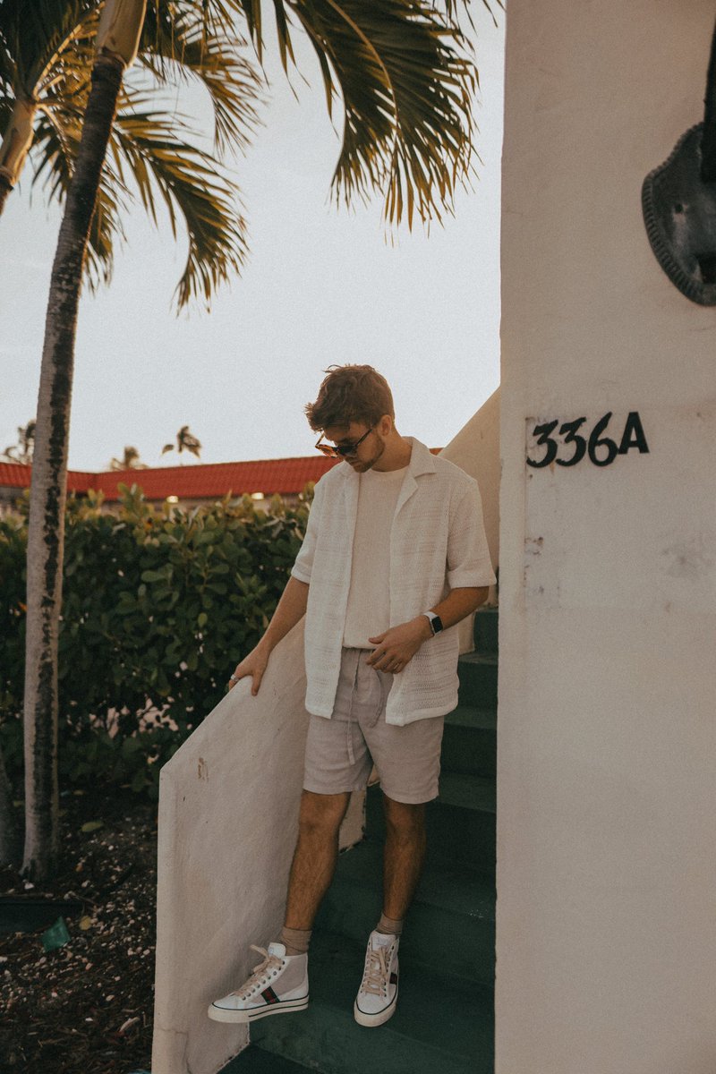 jeff4magic's tweet photo. high by the beach 🏝️

📍west palm beach, fl
2.11.23 https://t.co/qVIR9GR7ji