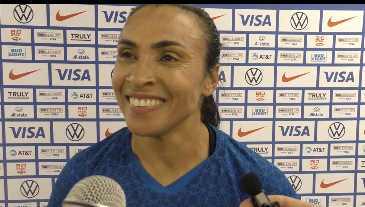 🐐 🪄 🇧🇷 @martavieiras10 
“It is an extra special feeling playing at Exploria 🏟️ ..” 

#PrideOfOrlando #SheBelievesCup 

🎥 @AreaSportsNet ⬇️ 👀 

youtu.be/y7LHR5f6CN8