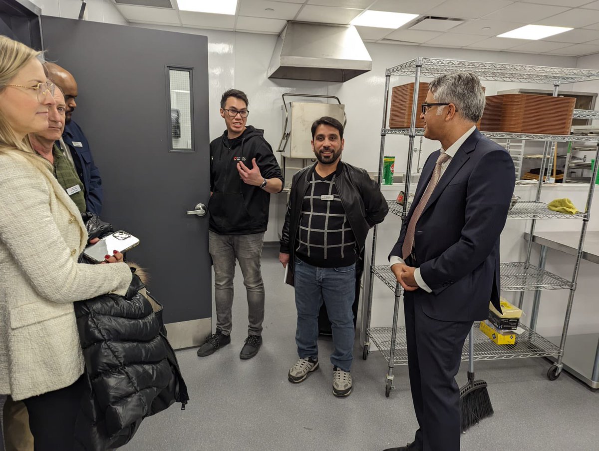 Irfan Sabir tweet media