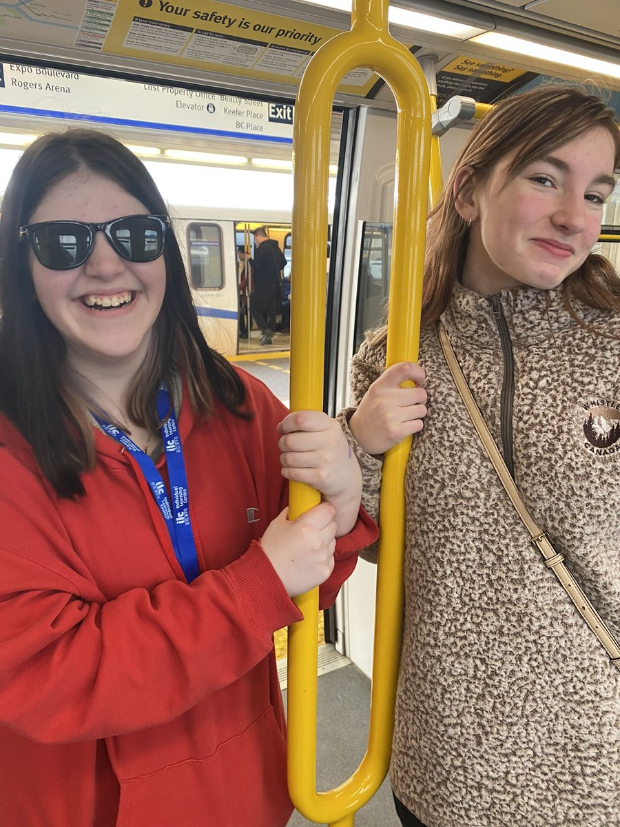 kellydeklerk7's tweet photo. Broadmead Jr. Cohort first field trip off the rock! Thank you @scienceworldca, @BCFerries, @BCTransit and our cohort teacher, Morgan Honer, for a full day of amazing connections and learning! @SD63ILC at its best!! https://t.co/14vdfQkgfJ