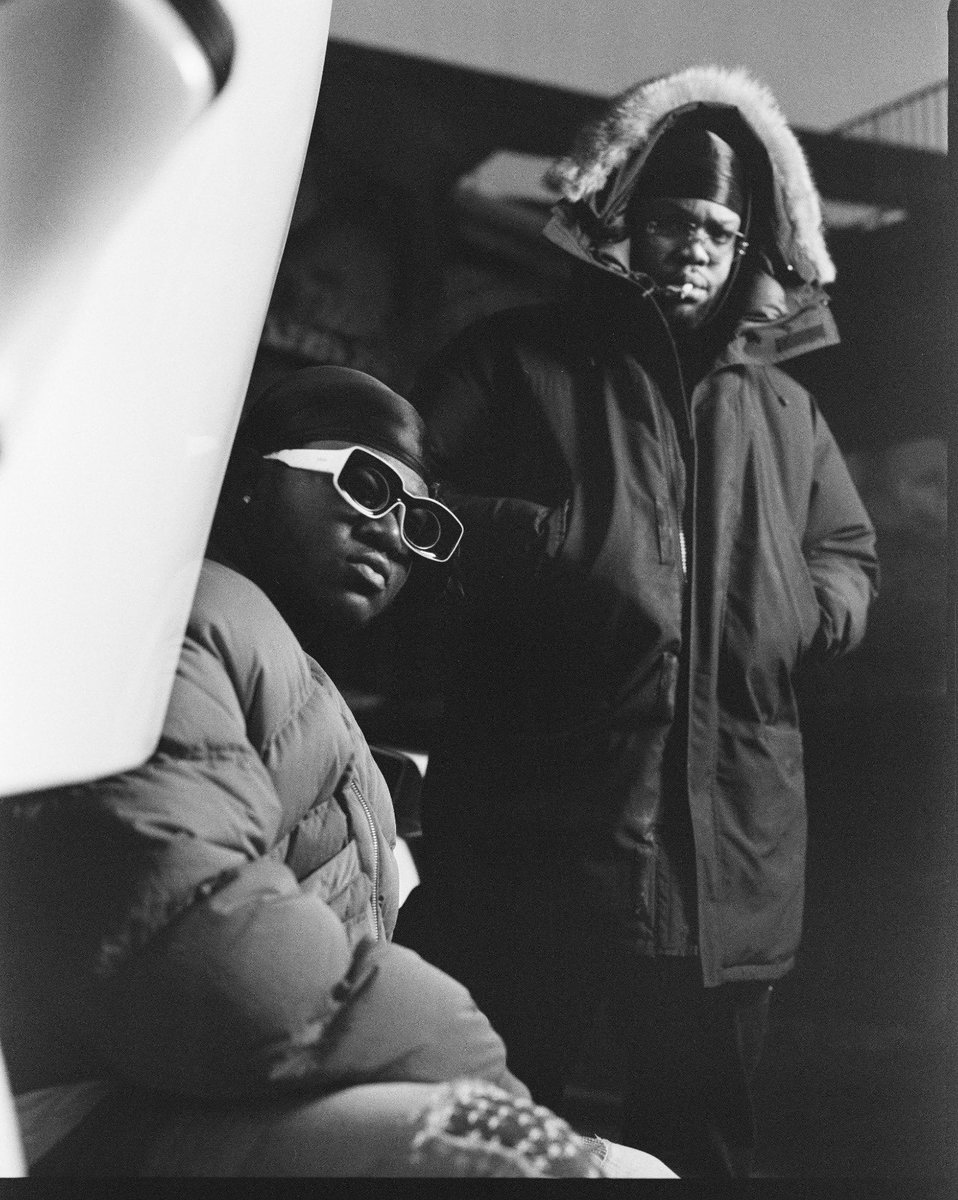 Le projet “ Faits Divers” est disponible partout 
Un grand Merci a
-  <a href="/JeyBrownie/">JEY BROWNIE</a> 
- <a href="/freezecorleone/">FREEZE D. CORLEONE</a> 
- <a href="/Tiakola_Meloo/">Tiakola</a> 
- <a href="/Guy2Bezbar/">COCO JOJO 💫</a> 
-ATT musique 
-KGBISPUBLISHING

Merci à tous les beatmakers qui nous ont aidé
open.spotify.com/album/0D1l1fmX…