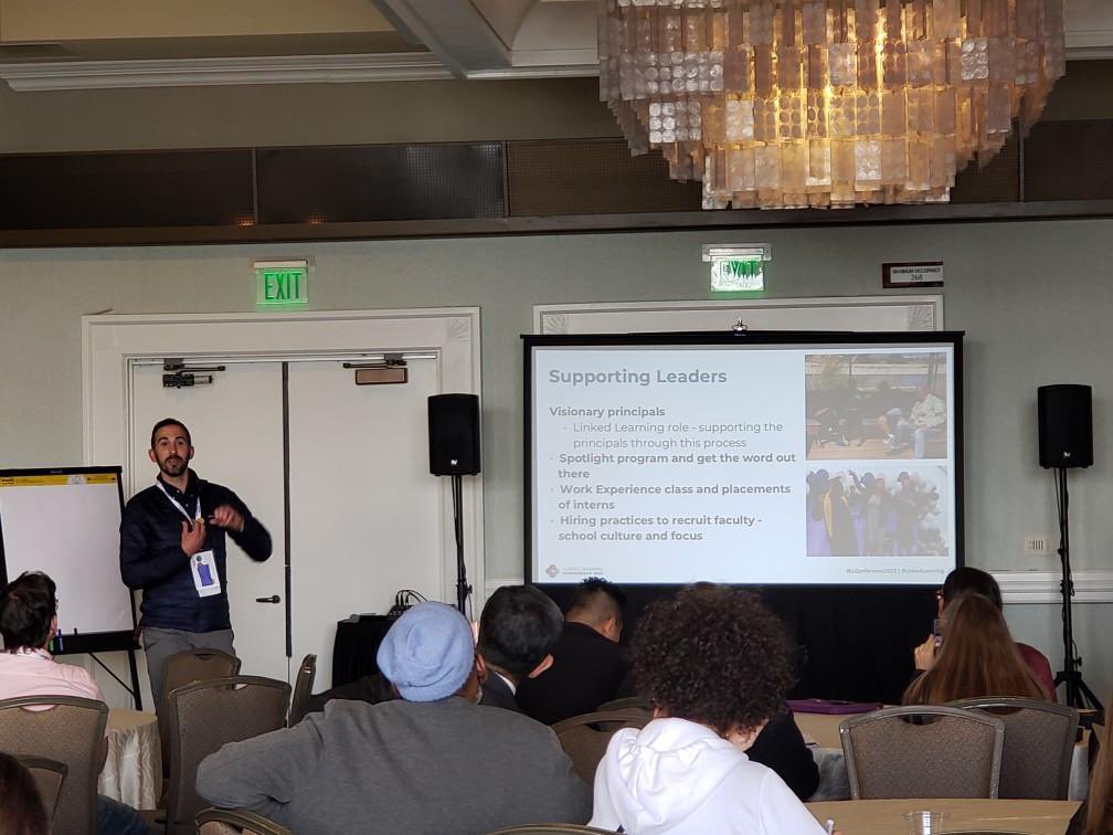 CTE_LLearningLA's tweet photo. Representing @laschools at the @linked_learning Conference in San Diego were CTEIG Coordinator Helene Sparangis and #LinkedLearning Instructional Coach Jordan Gonzalez, who gave a presentation called Incorporating Industry Partners into Professional Development for Teachers. https://t.co/eY0wDpm9Du