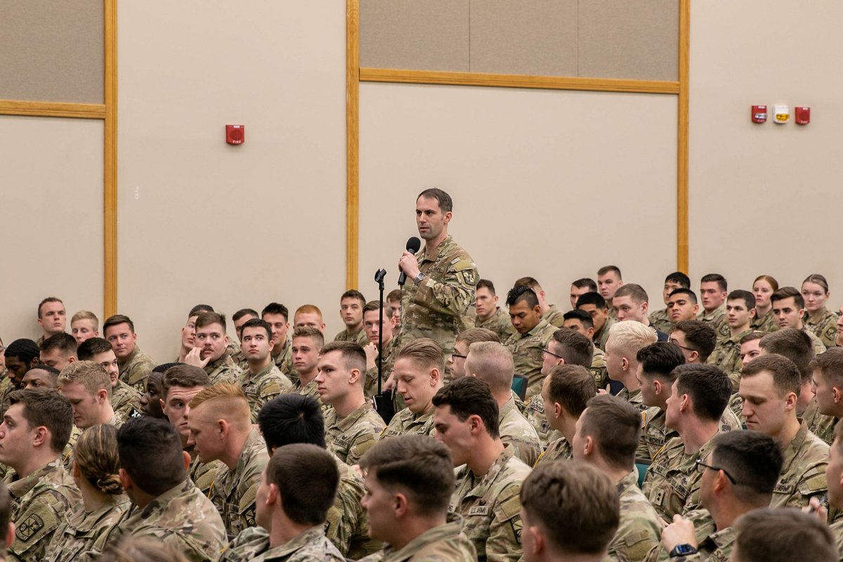 8BDEArmyROTC's tweet photo. Cadet Lloyd (@byuidaho)
Cadet McNeely (@UCRiverside)
Cadet Vasilyev (@CalPoly)
Cadet Sturgeon (@CentralWashU)
Cadet Taylor (@EWUEagles)
Cadet Salaschavez (@Fresno_State)
Cadet Vargas (@csuf)
Cadet Miller (@GonzagaU)
Cadet Livesay (@msubillings)
Cadet Schmiedt (@OregonState) https://t.co/gyrS3bRQZ6