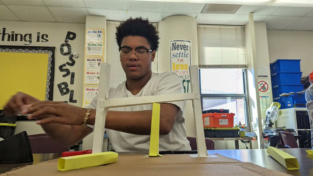 IronsCougars's tweet photo. #IronsEngineering 3 students are hard at work building their Paper Rollercoasters while learning about structures! #IronsCTE #CTEMonth https://t.co/3uv9XDiI83