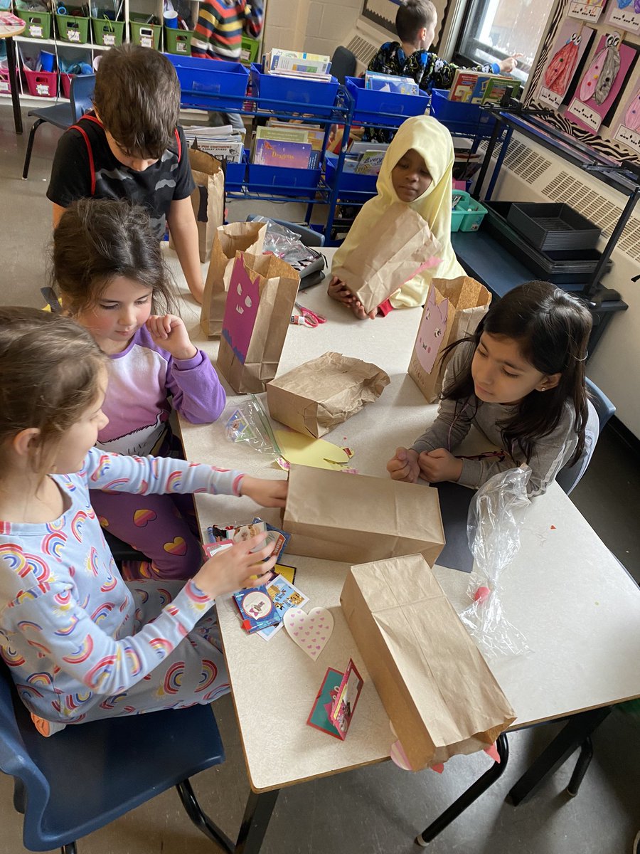 Ms. Hickey tweet media