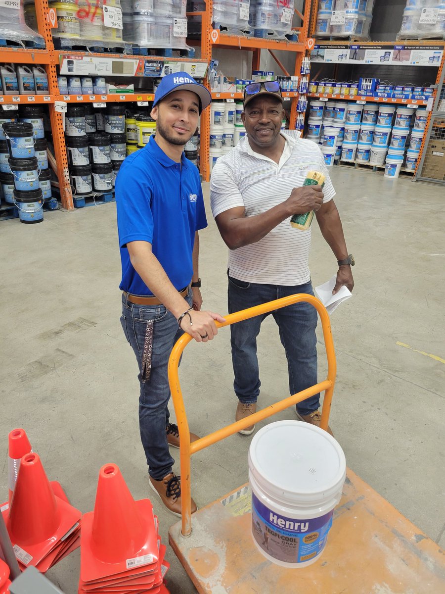 Alicea_HenryPR's tweet photo. The best customers service that's how we works. https://t.co/PnySUZwZyn