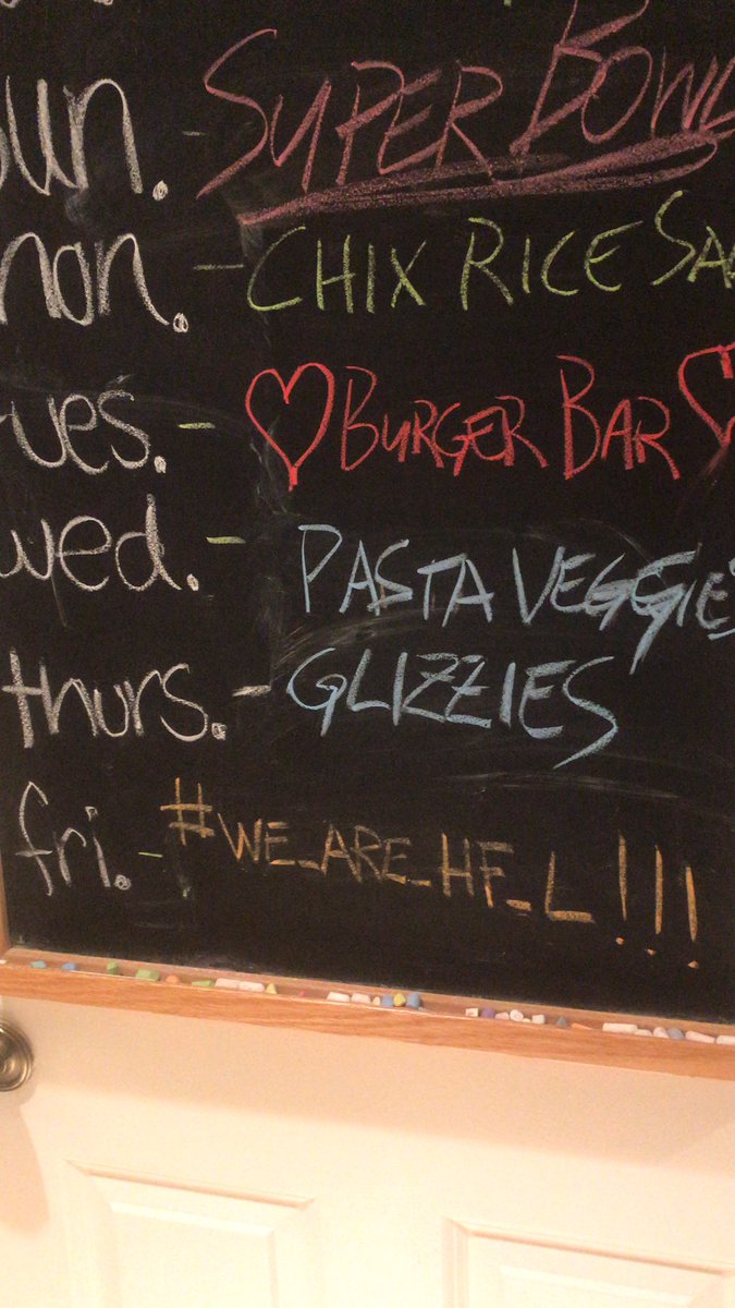 JohnnyWhales3's tweet image. #SectionVCheer Championship week!!  

Pasta Dinner on the menu!!  

#WeAreHFL