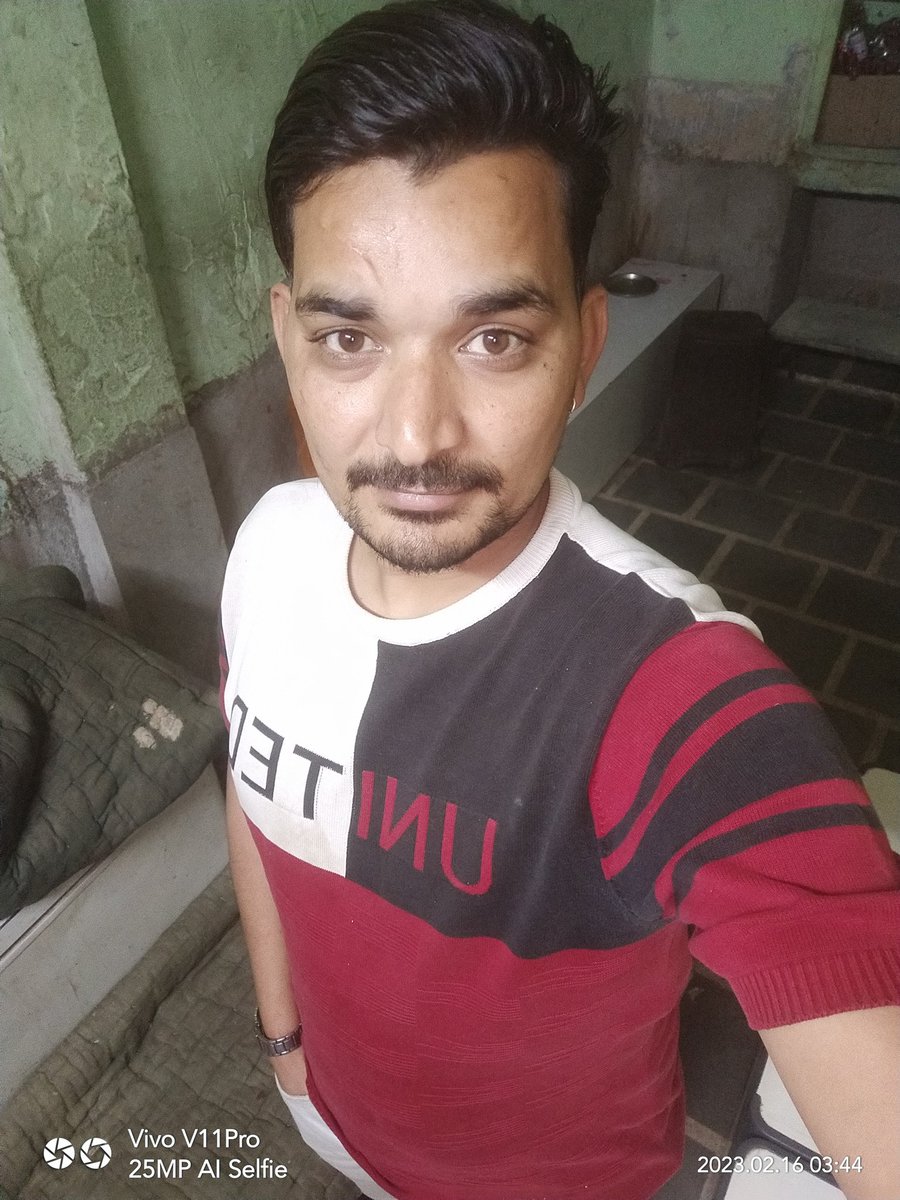 hiteshbhati51's tweet photo. Sharmana achi baat hain 😍😍 magar humse sharmana buri baat hai 🙈🙈
#instagram_id @hiteshsaini321
#tweeter_id @hiteshbhati51 https://t.co/dJlE0ccgIr