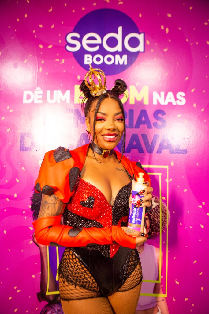 SedaOficial's tweet photo. A Rainha do CarnaBOOM @Ludmilla já já vai subir no trio e vamos mostrar tudinho no nosso Instagram! Corre e vem acompanhar cada detalhe desse BOOM de novas memórias em Salvador!💖💥
#CarnaBOOM • #FocaNoSedaBOOM https://t.co/NxXxgmE1Yw