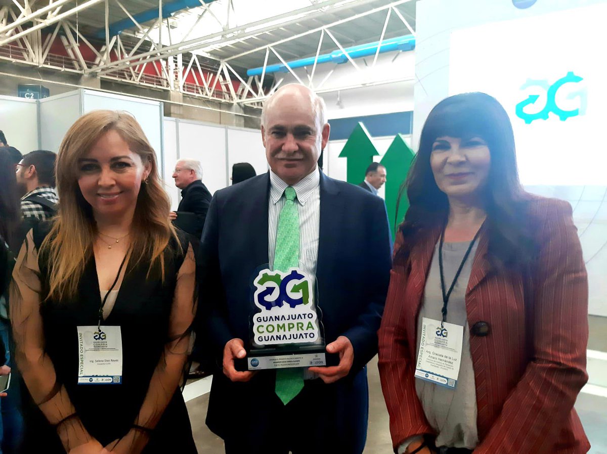 GracielaAmaro22's tweet photo. Como parte del evento "Guanajuato compra Guanajuato" @EduardoSojoGA destacó la importancia de la planeación en la política pública. Desde #iplaneGTO es la apuesta y el compromiso que tenemos con Guanajuato, para continuar desarrollando un contexto competitivo para la entidad https://t.co/TbiE8CCQhT