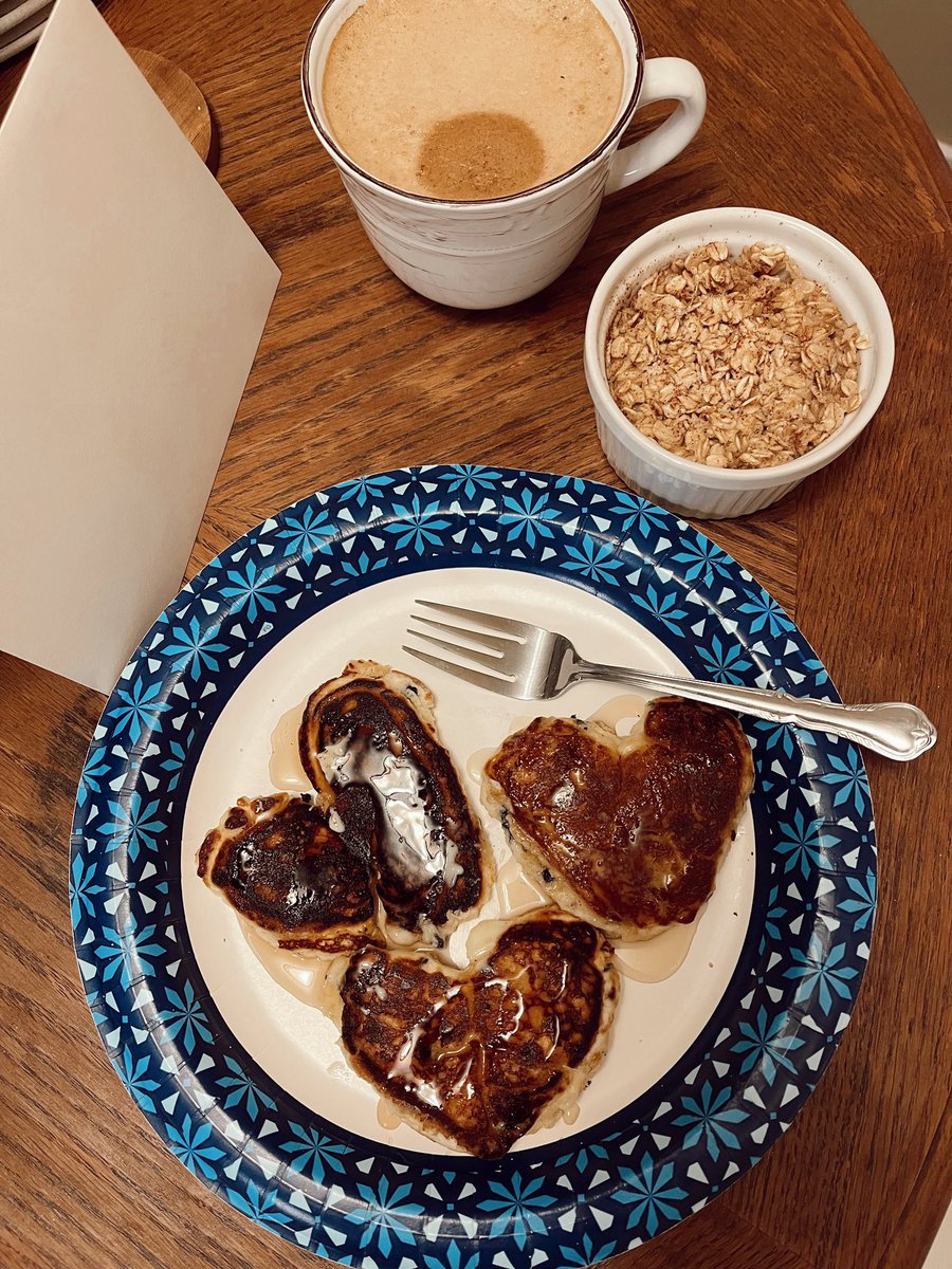 stacylanders tweet media