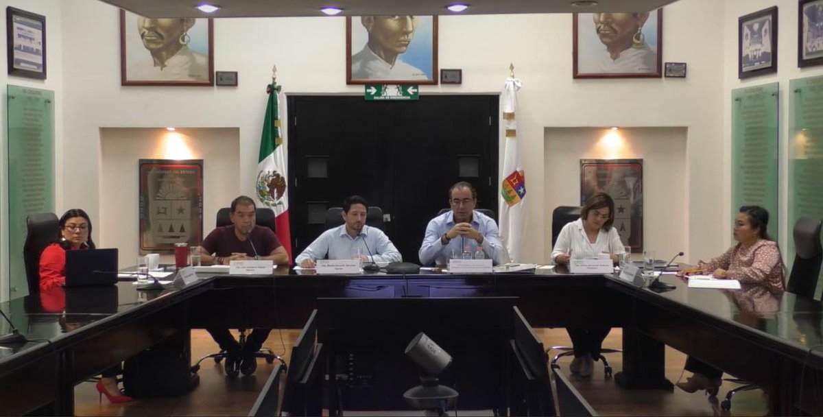 AgeproQ's tweet photo. Nuestro titular @Josealberto2 asistió a la reunión de la Comisión de Hacienda, Presupuesto y Cuenta del @CongresoQRoo donde se aprobó por unanimidad la donación de las superficies del Hospital Comunitario de Tulum y el Hospital de Especialidades de Chetumal al @INSABI_mx https://t.co/6Pe93BilR5