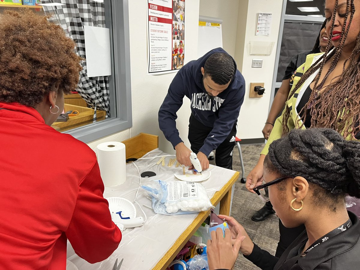 Tracey Willyard (@techietracey) on Twitter photo Teachers want engaging PD! Today <a href="/region13/">ESC Region 13</a> <a href="/Trishdurr/">Trish Durr</a> <a href="/lana_cecil/">Lana Cecil</a> brought it with MakerHappen and showed our teachers how to connect Makerspace to content. Thank you ladies! #stemspired #makerspace <a href="/cedarhillisd/">Cedar Hill ISD</a> @millwill77 <a href="/CMontLife/">Dr. Cherron Montgomery</a> <a href="/LoweTyesha/">Tyesha Smith Lowe</a> <a href="/CTEinCHISD/">CHISD Career & Technical Education</a> Teachers want engaging PD! Today <a href="/region13/">ESC Region 13</a> <a href="/Trishdurr/">Trish Durr</a> <a href="/lana_cecil/">Lana Cecil</a> brought it with MakerHappen and showed our teachers how to connect Makerspace to content. Thank you ladies! #stemspired #makerspace <a href="/cedarhillisd/">Cedar Hill ISD</a> @millwill77 <a href="/CMontLife/">Dr. Cherron Montgomery</a> <a href="/LoweTyesha/">Tyesha Smith Lowe</a> <a href="/CTEinCHISD/">CHISD Career & Technical Education</a>