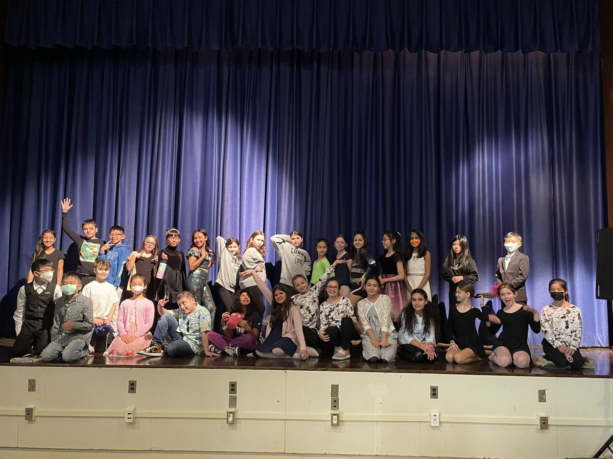 ps50si's tweet image. 2023 Talent Showcase at #ps50! We are so proud of all of our performers and blown away by their AMAZING talents!
