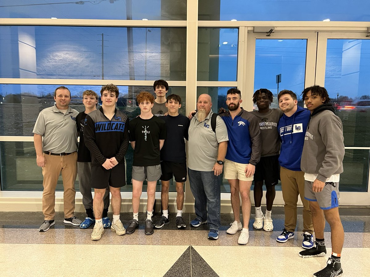 LGHWrestling's tweet photo. Locust Grove finishes Day 1 of the State Tournament in 7th place. Mason Moody and Tristan Malette wrestle for state championships tomorrow night at 8 pm.
Canton Hinson and Zech Addison earn 5th place finishes.
#LGWrestling | #SpladleCity https://t.co/HBEsjOCLNL