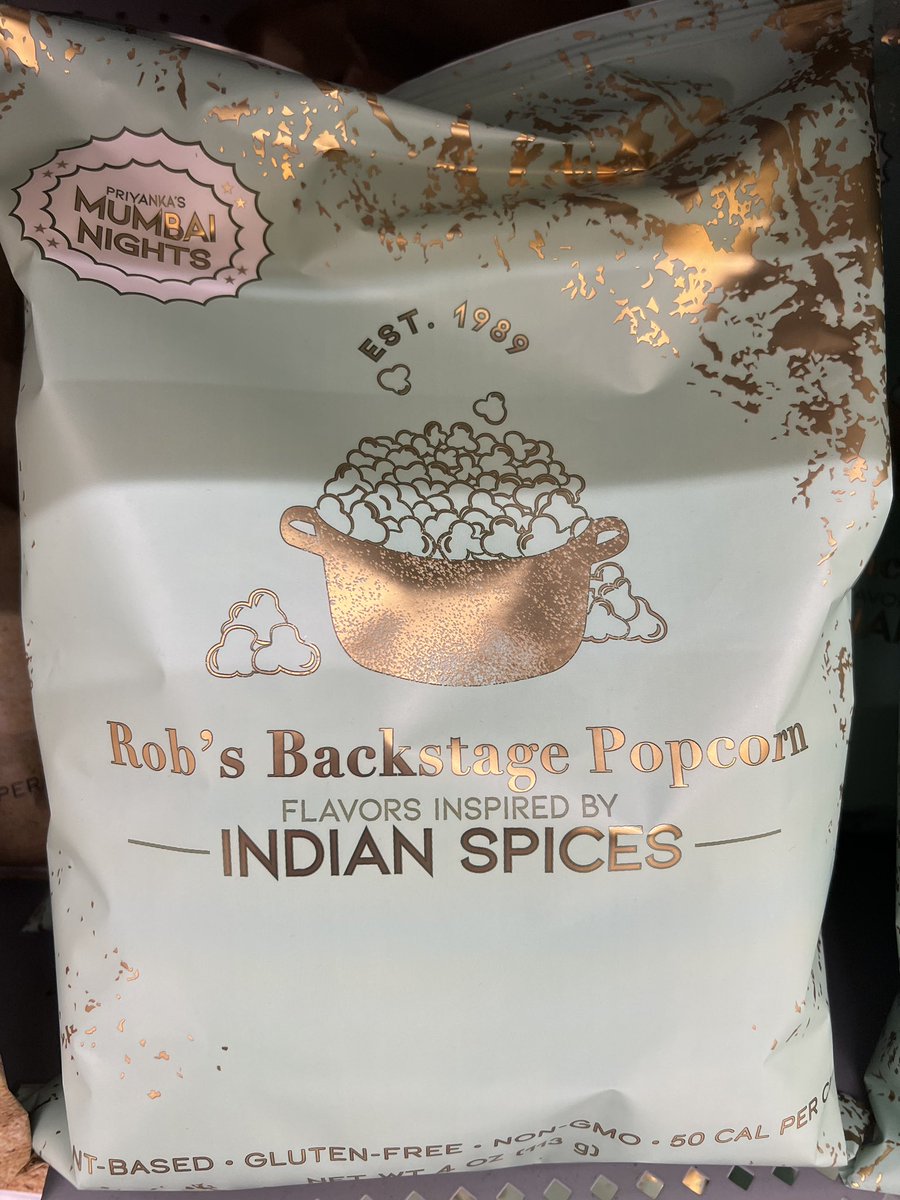 krystinajonas's tweet photo. oh what’s this! @zorianwilson spotted this new flavor at walmart today 🍿👀 @robspopcorn @priyankachopra https://t.co/RLrJVIOKqE