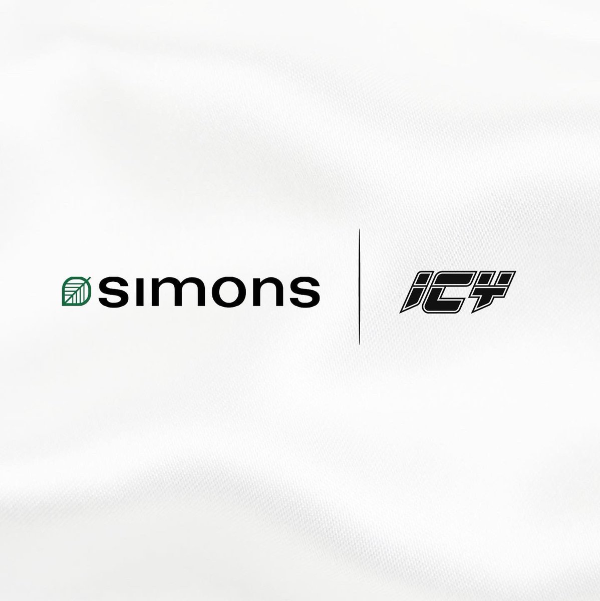 IcyCanada's tweet photo. @simons x @wearicy 

We’re honoured to announce our newest collaboration with Simons. 

Available now in stores all across Canada 🥳

Visit us at 8 locations including Square One, CF Rideau, West Edmonton Mall, Park Royal and more. https://t.co/QKNqmewQhU
