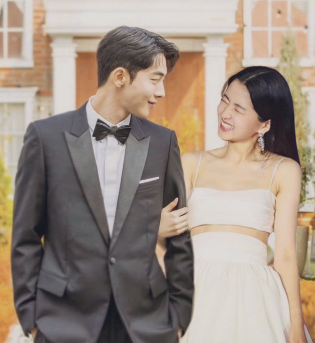 C4PSLOCKHQQ's tweet photo. @JTGUAH lemme stitch this legendary edit of namri married๐ #jumatberkah #kabulkanlah kwwkwkw https://t.co/AZw8UhKkby