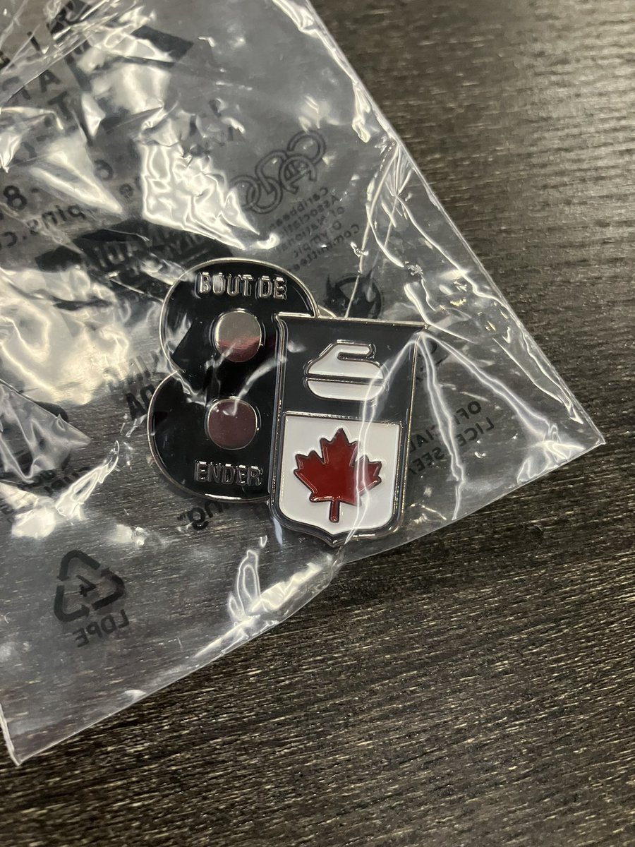 tjcurler's tweet photo. Thanks to @reddeermortgage for following up on this for Ryder and the boys. #8Ender @CurlingCanada https://t.co/e1vt1GoSTv