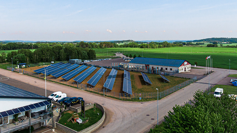 When there sun comes out again, make the most of clean energy! Our Stopigging Ground Screws are the perfect foundation for your SolarPanel sites!