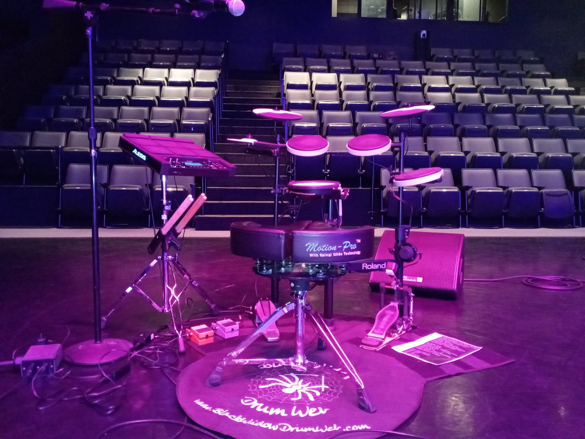 DPattersonMusic's tweet photo. On the electronic drums tonight with @MysteryLovesCo at MATCH in Houston, TX. 
#drummer #giglife #workingdrummer #electronicdrums #motionprodrumthrones @SalyersPerc #blackwidowdrumweb #mysterylovesco #dannypattersonmusic https://t.co/PXsApNB2wh