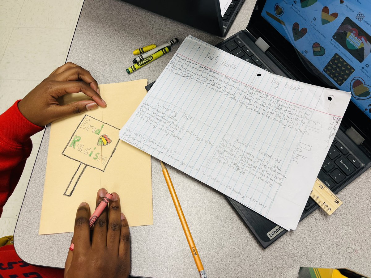 MrsElidaGil's tweet photo. Ms. Nickerson’s students are working really hard on their Black History Month Projects. Research skills at its best! Great job!👏🏽
@ItsMsNickerson @VialCC_Vikings https://t.co/FozYzPjClc